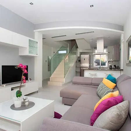 Villa Ch Augusta Dona Pepa